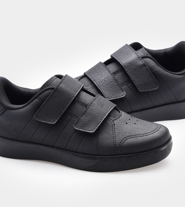 KLIN  - Black Low Top