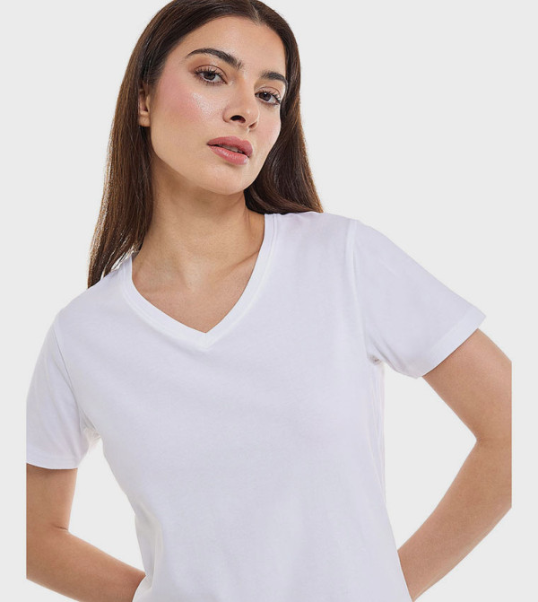 أر آند بي HourglassBodyType - أبيض Short Sleeve T-Shirts