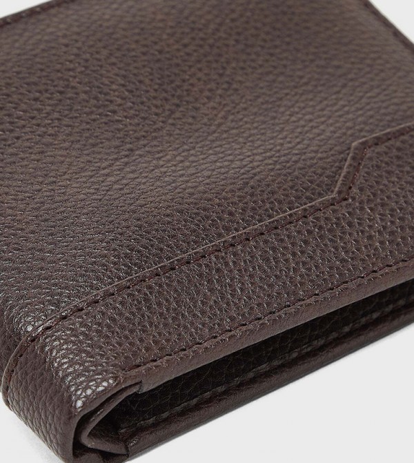 أر آند بي أر آند بي - بني محافظ