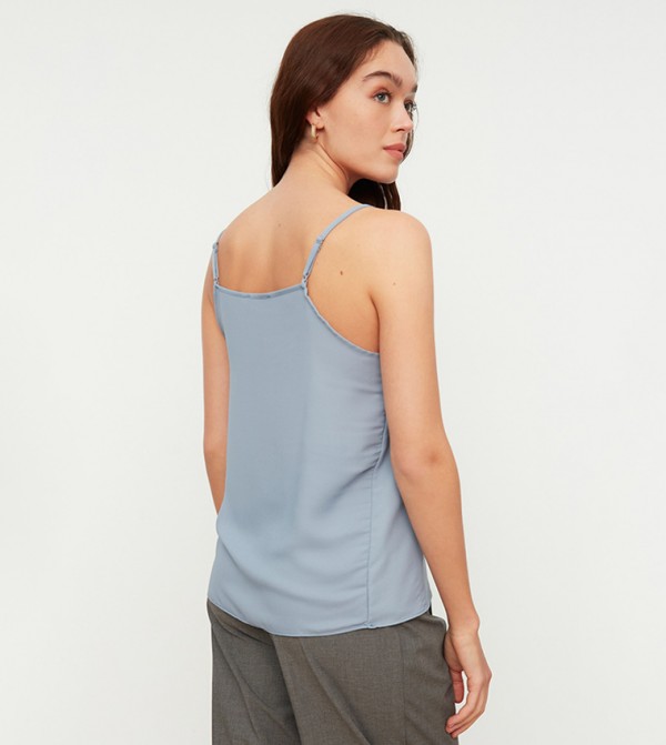 ترينديول - أوتليت  بلوزات - أزرق Casual Tops