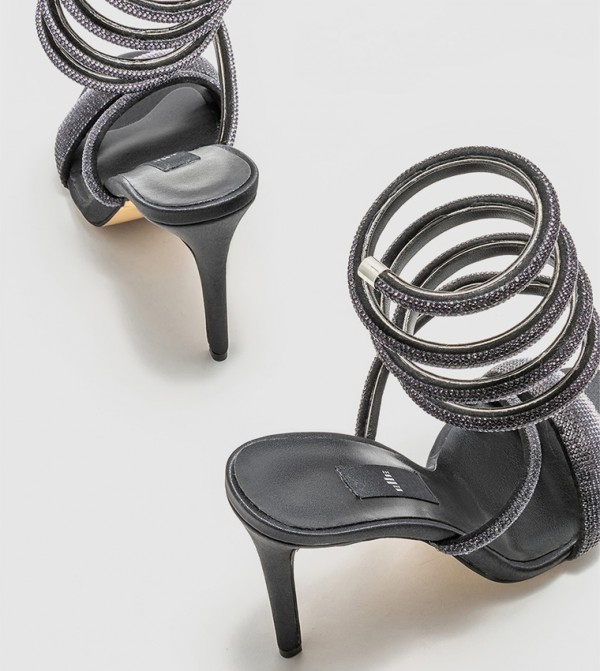 Elle - Outlet Elle - Outlet - Black Stilettos