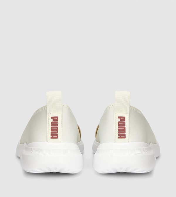 بوما  أحذية سنيكرز - بيج أحذية برقبة منخفضة 