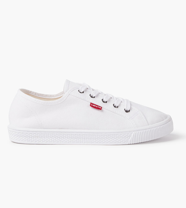 Levi's  - White Sneakers