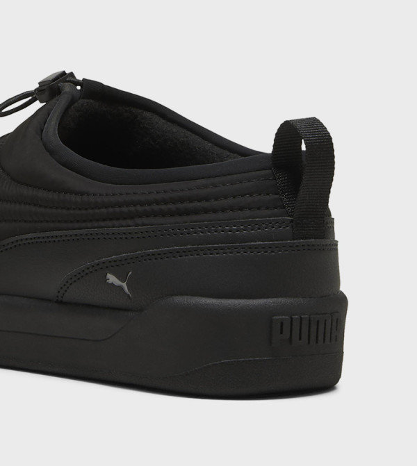 Puma - Black Walking Shoes