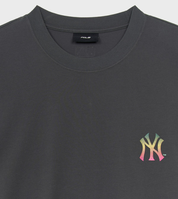 MLB  Clothing - Grey Short Sleeve T-Shirts