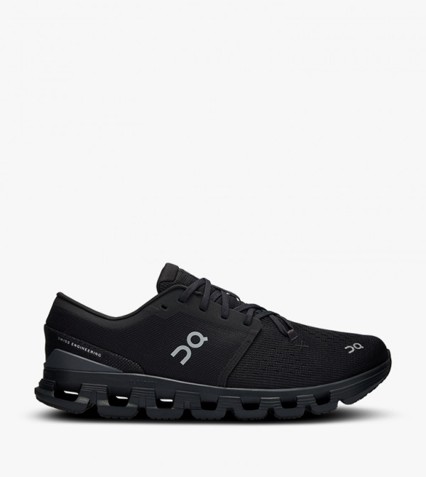 ON  Running Shoes - Black Running Shoes