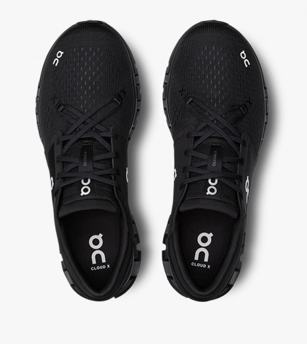 ON  Running Shoes - Black Running Shoes