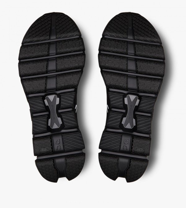 ON  Running Shoes - Black Running Shoes