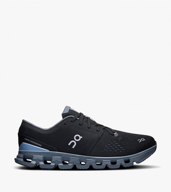 ON  Running Shoes - Black Running Shoes