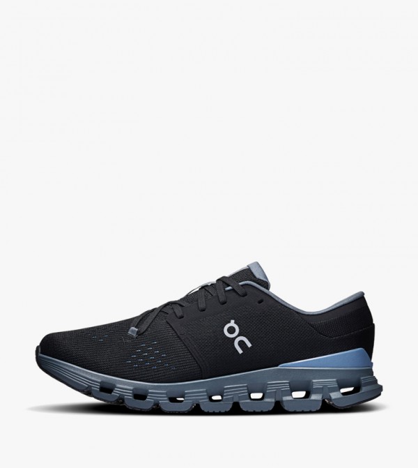 ON  Running Shoes - Black Running Shoes