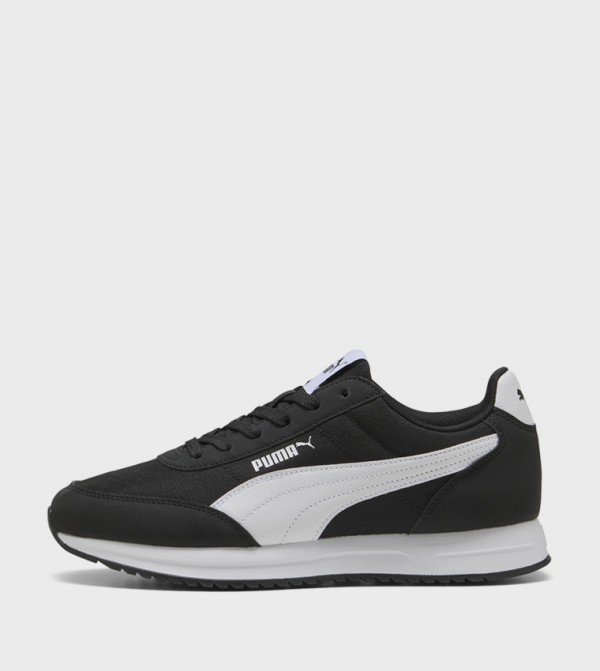 Puma Sneakers - Black Low Top