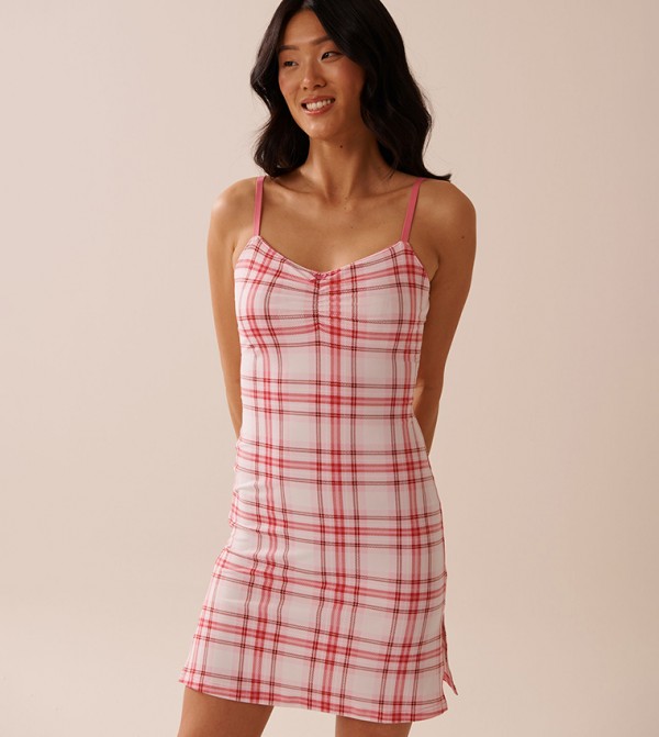 لافي ان روز  ملابس نوم - وردي Night Dress & Gowns