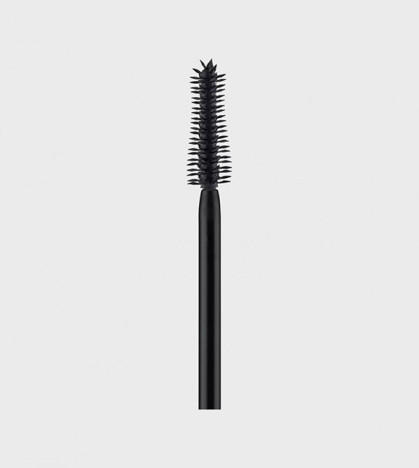 essence  Makeup - Black EYES