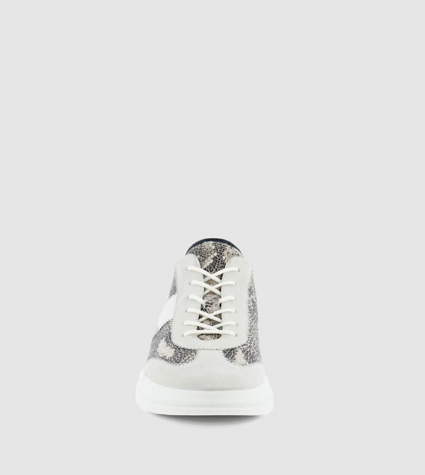 ECCO  - Cream Sneakers