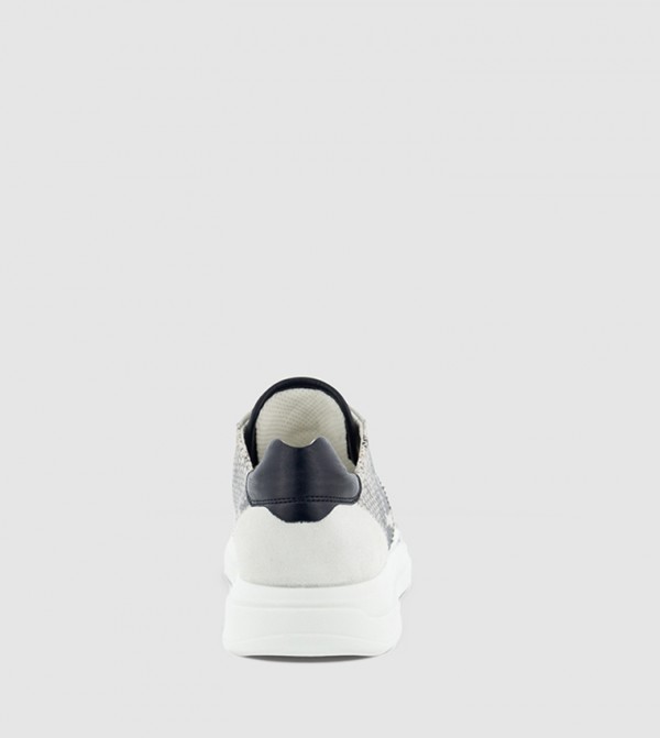 ECCO  - Cream Sneakers