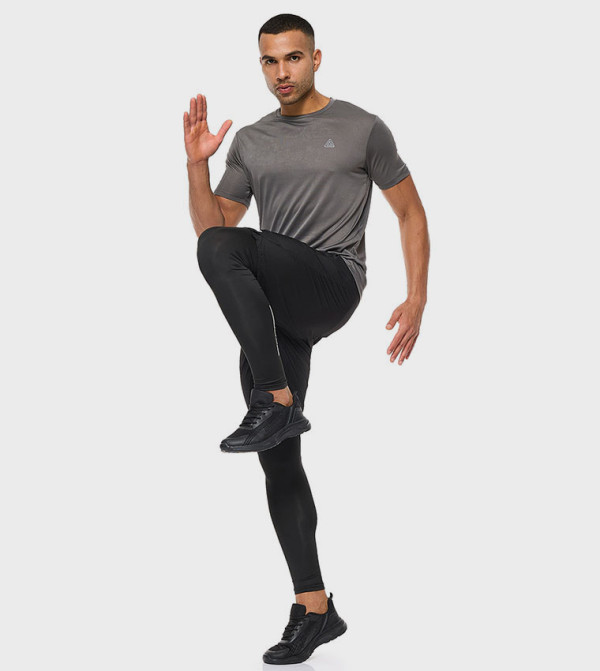 أر آند بي  ملابس - رمادي T-Shirts & Vests