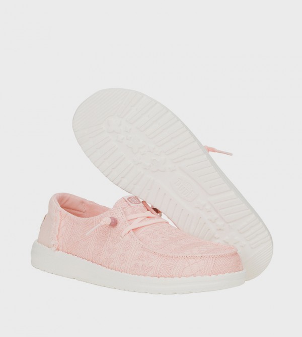 HEY DUDE HEY DUDE - Pink Casual Slip-ons