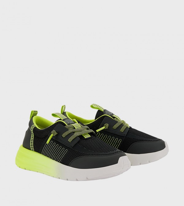 HEY DUDE  Footwear - Black Low Top