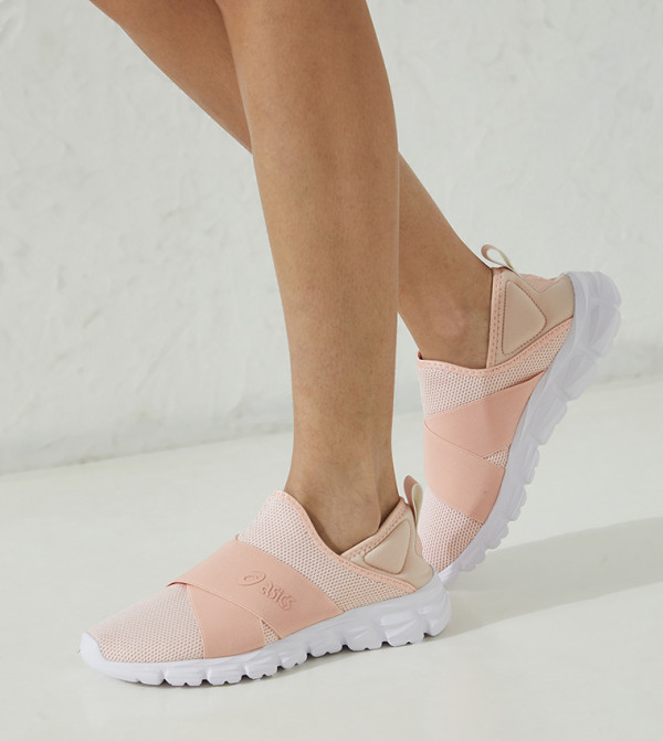 Asics all-bestsellers - Peach Walking Shoes