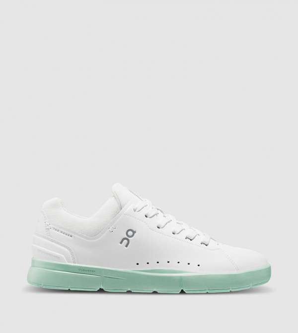 ON  Tennis Shoes - White Low Top