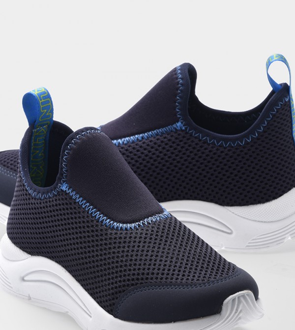 KLIN  - Navy Casual Slip-On's