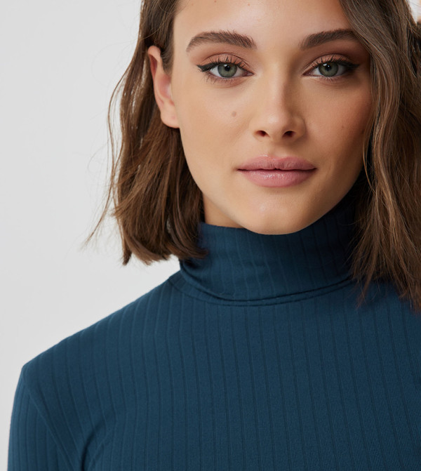 اردين  بلوزات - كحلي توبات  وبلايز