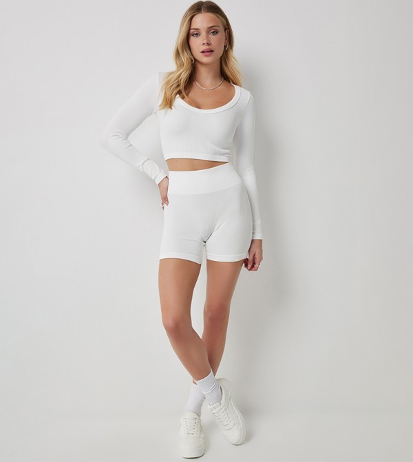 اردين  - أبيض Cropped Tops