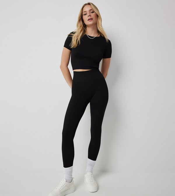 Ardene  Clothing - Black Casual T-Shirts