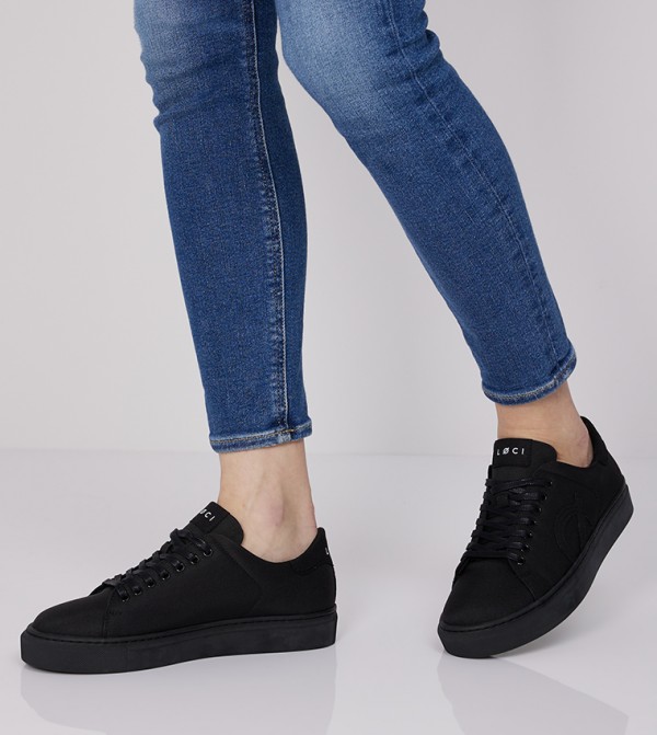 LOCI LOCI - Black Low Top