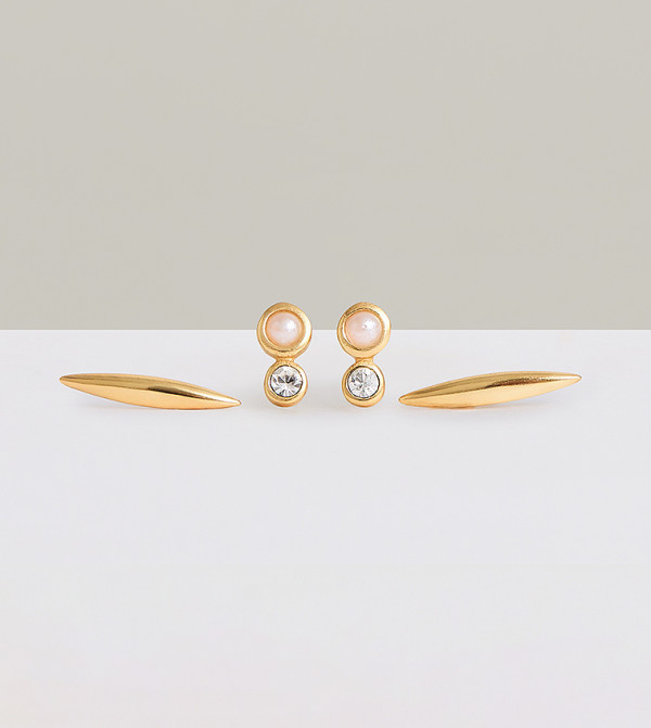 ريس - ذهبي الأقراط