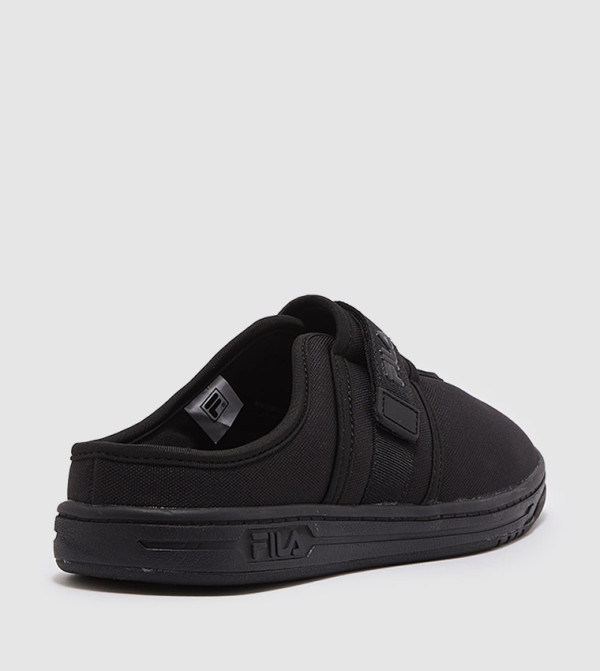 فيلا فيلا - أسود أحذية برقبة منخفضة 