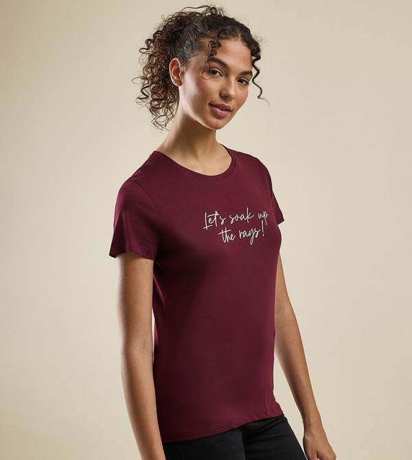 R&B T-Shirts - Red Short Sleeve T-Shirts