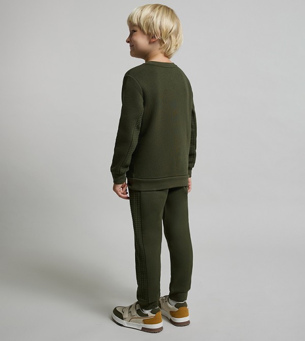 أر آند بي - أخضر "مجموعات الملابس "