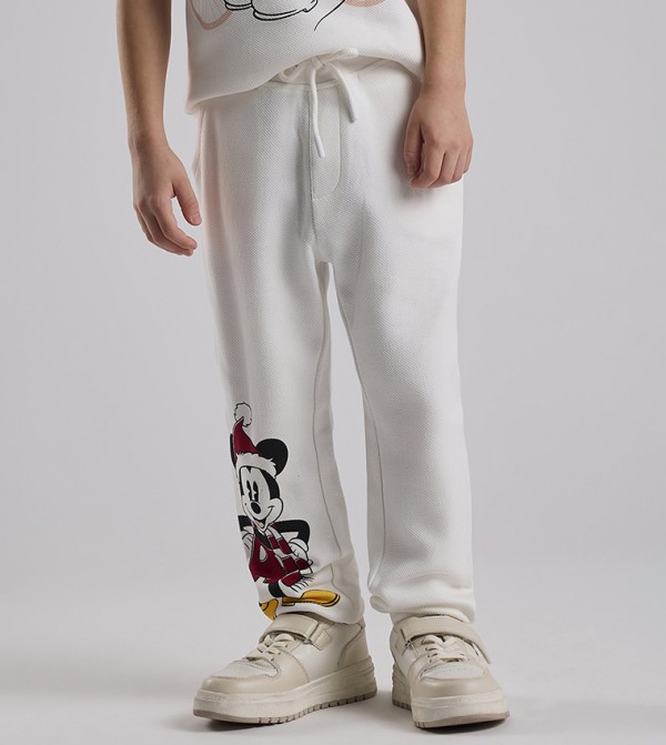 أر آند بي ملابس - عاجي "مجموعات الملابس "