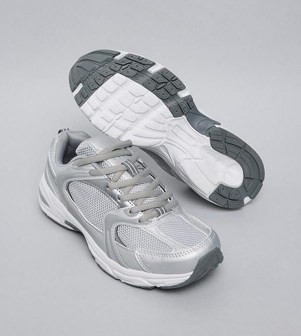 R&B  Sneakers - Grey Low Top