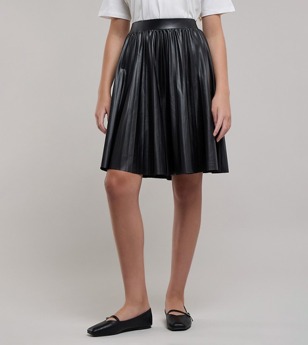 أر آند بي ملابس - أسود التنانير والفواصل