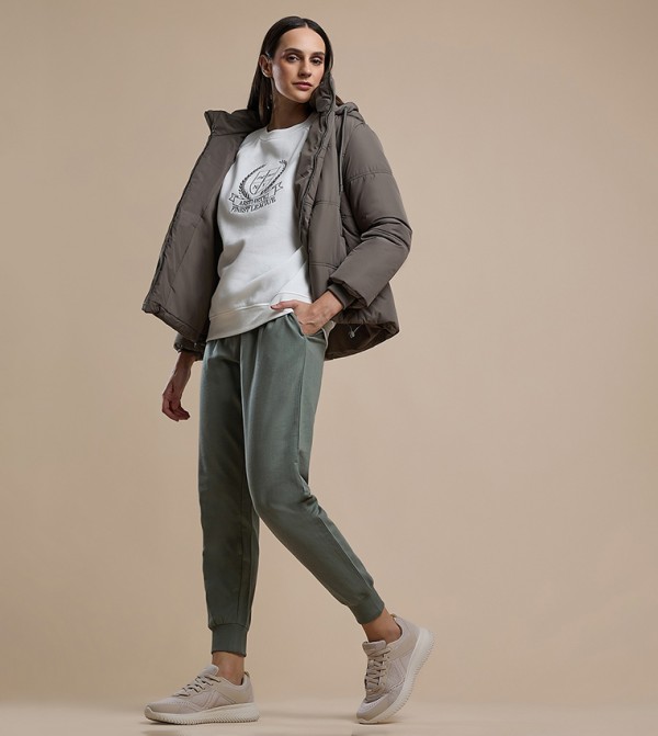 R&B  Training Shoes - Beige Training Shoes