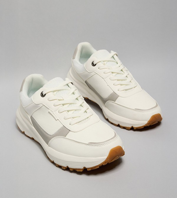 R&B R&B - White Low Top