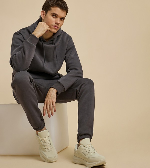 R&B Training Shoes - Off White Training Shoes