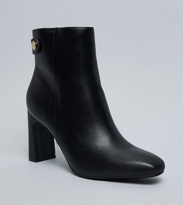 R&B  Boots - Black Ankle length Boots