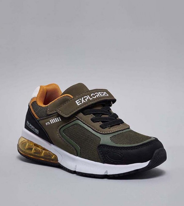 R&B R&B - Green Casual Slip-On's