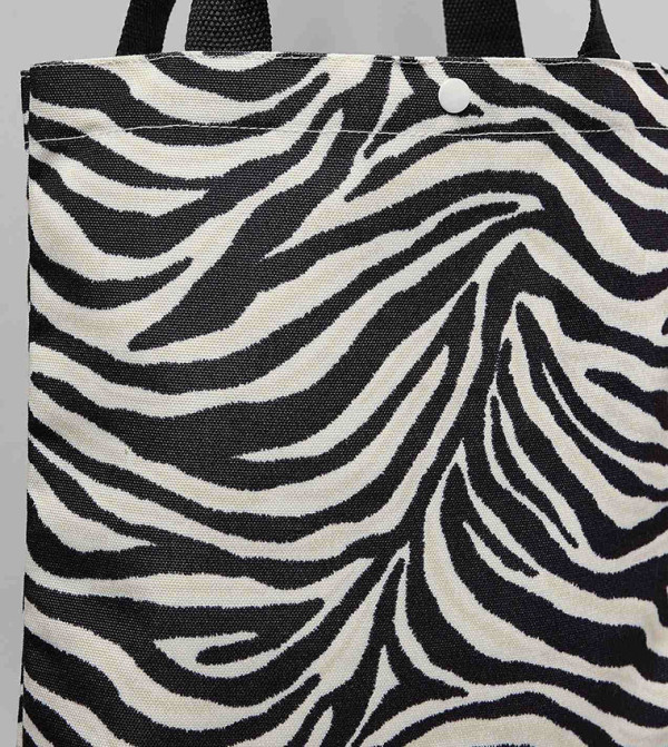 R&B Bags - Black Tote Bags