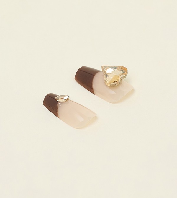 R&B  Beauty - Brown Nail Accessories