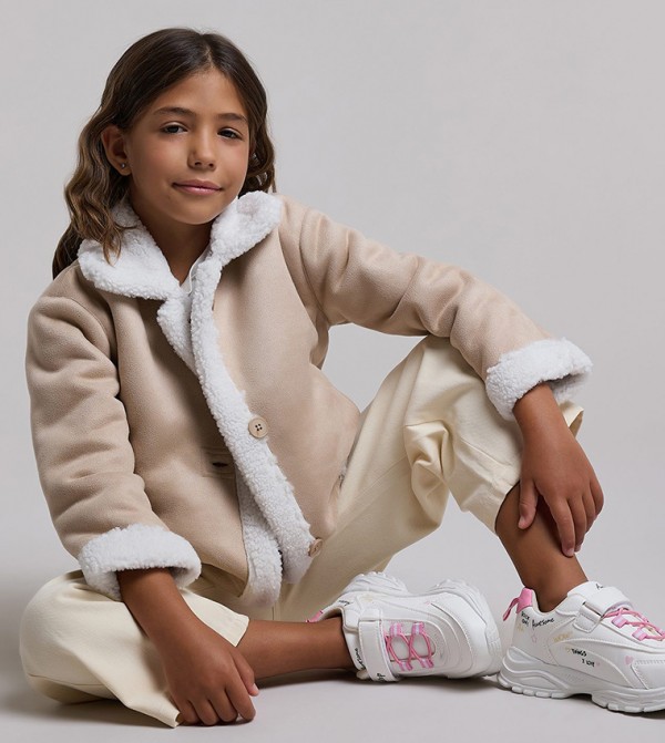 أر آند بي أر آند بي - بني  جاكيتات