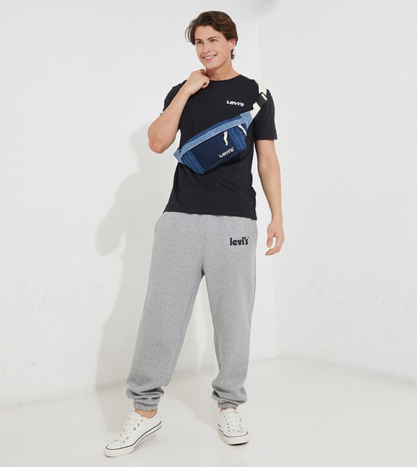 ليفايز ليفايز - أسود T-shirts