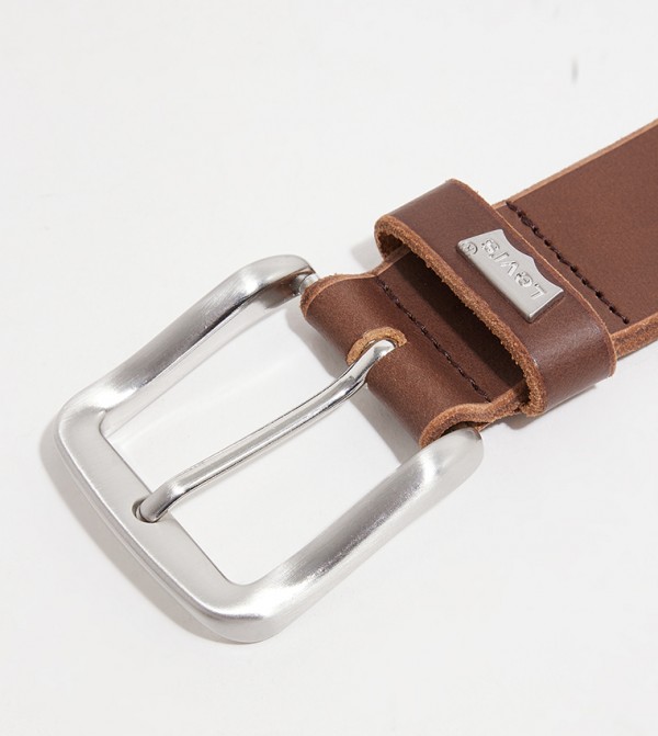 ليفايز  أحزمة - بني  Leather Belts