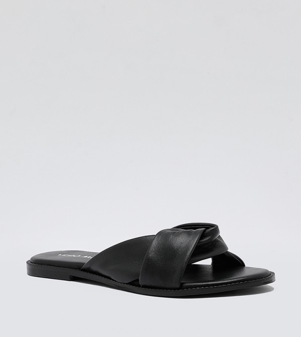 فيرو مودا فيرو مودا - أسود Flat Sandals