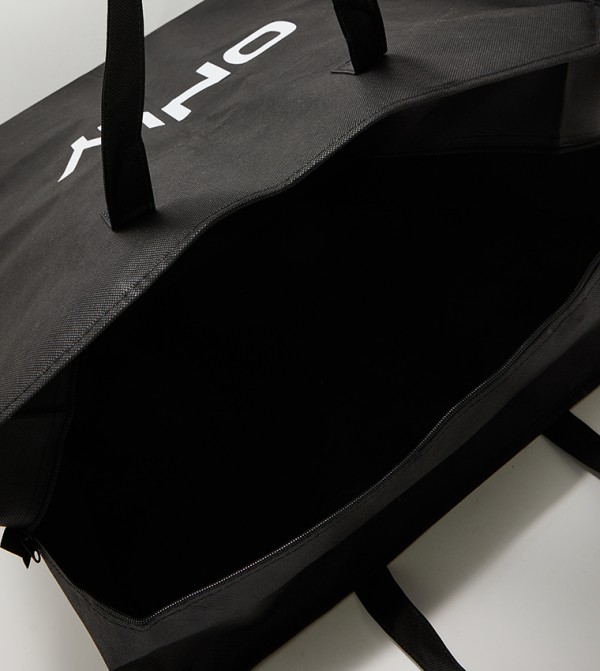 اونلي اونلي - أسود Tote Bag