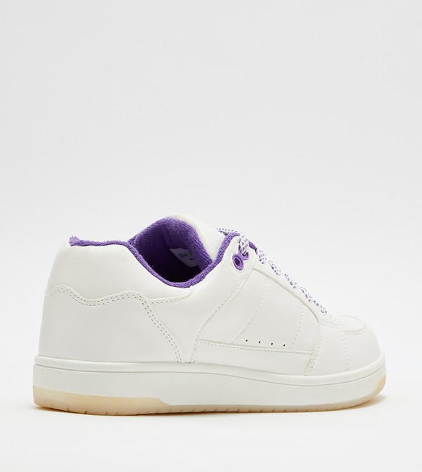 Only ONLY - White Low Top