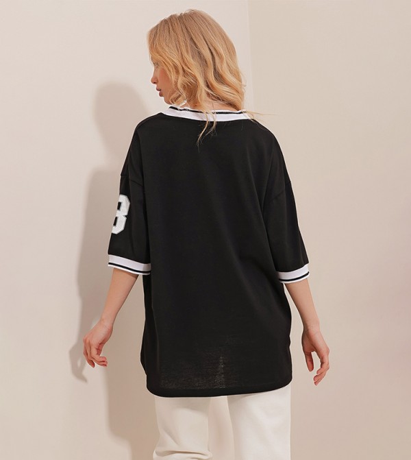 Trend Alaçatı Stili Trend Alaçatı Stili - Black Short Sleeve T-Shirts